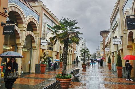 milan fendi outlet|factory outlets near Milan.